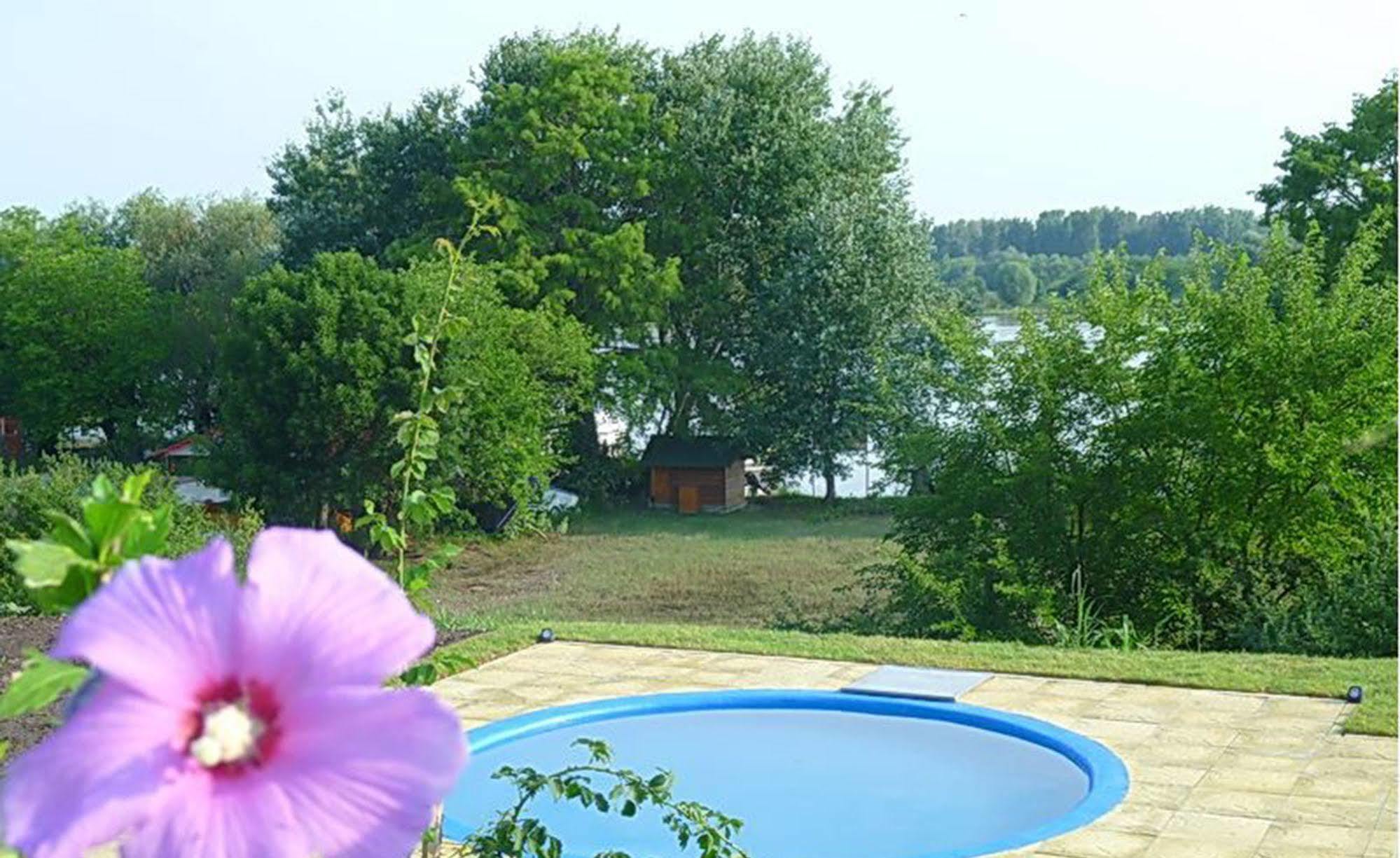 Hotel Wels Băltenii de Sus Kültér fotó