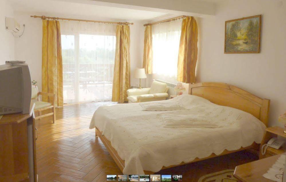 Hotel Wels Băltenii de Sus Kültér fotó
